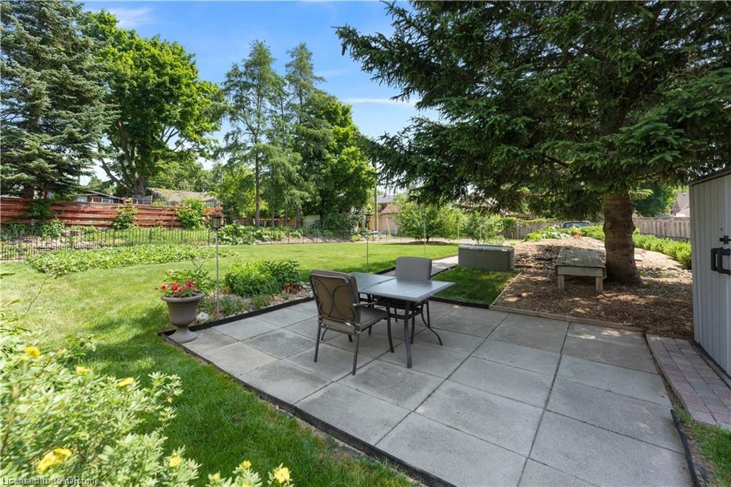 65 Broadway Street W Property Photo 28