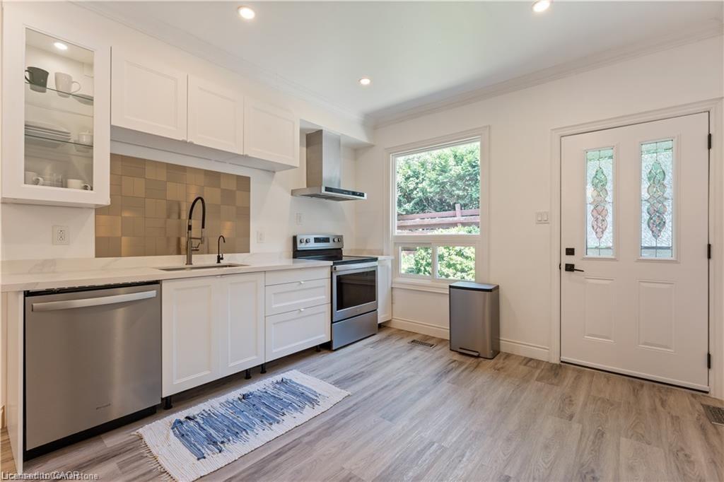 65 Broadway Street W Property Photo 36