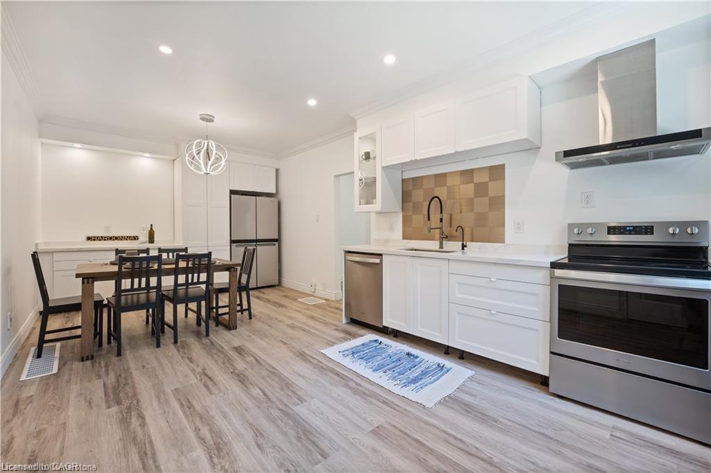 65 Broadway Street W Property Photo 37