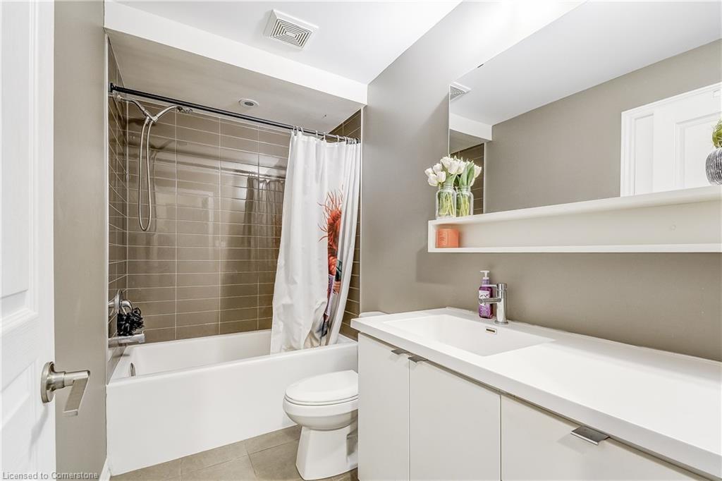 78 Esplanade Lane Property Photo 7