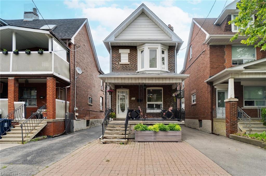1315 Lansdowne Avenue Property Photo 1
