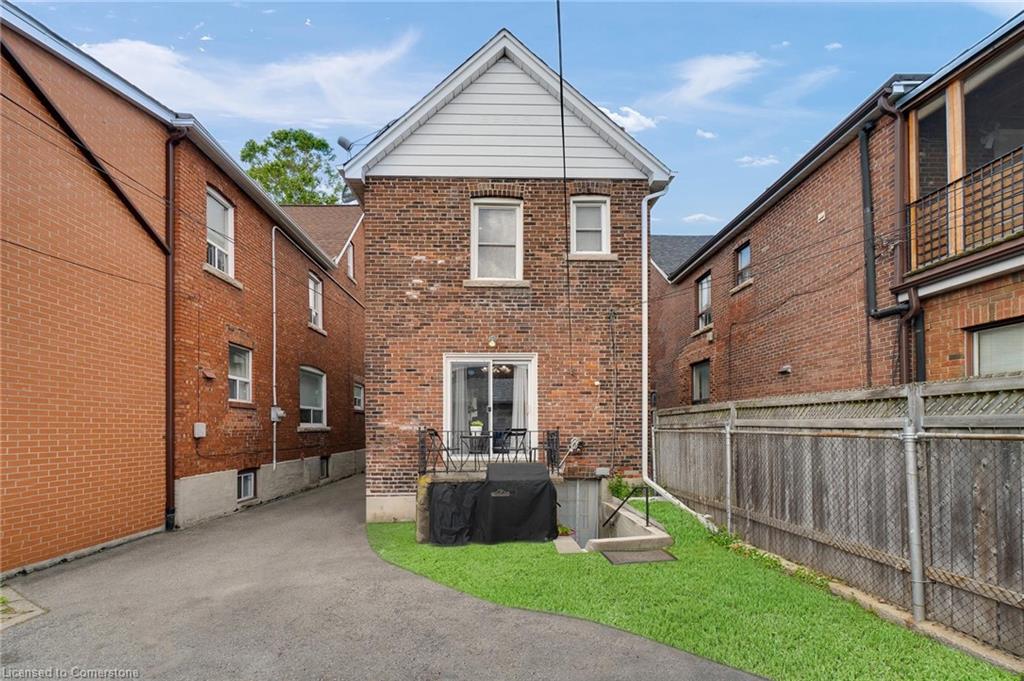 1315 Lansdowne Avenue Property Photo 41