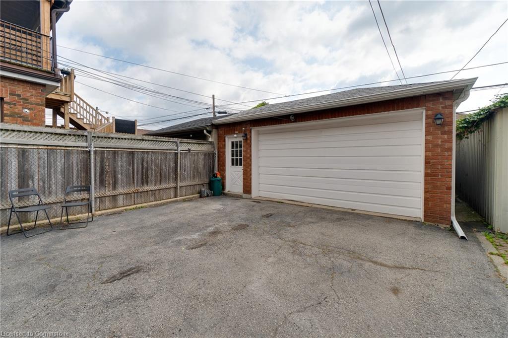1315 Lansdowne Avenue Property Photo 36