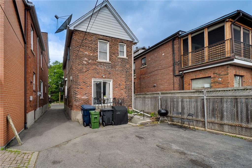 1315 Lansdowne Avenue Property Photo 38