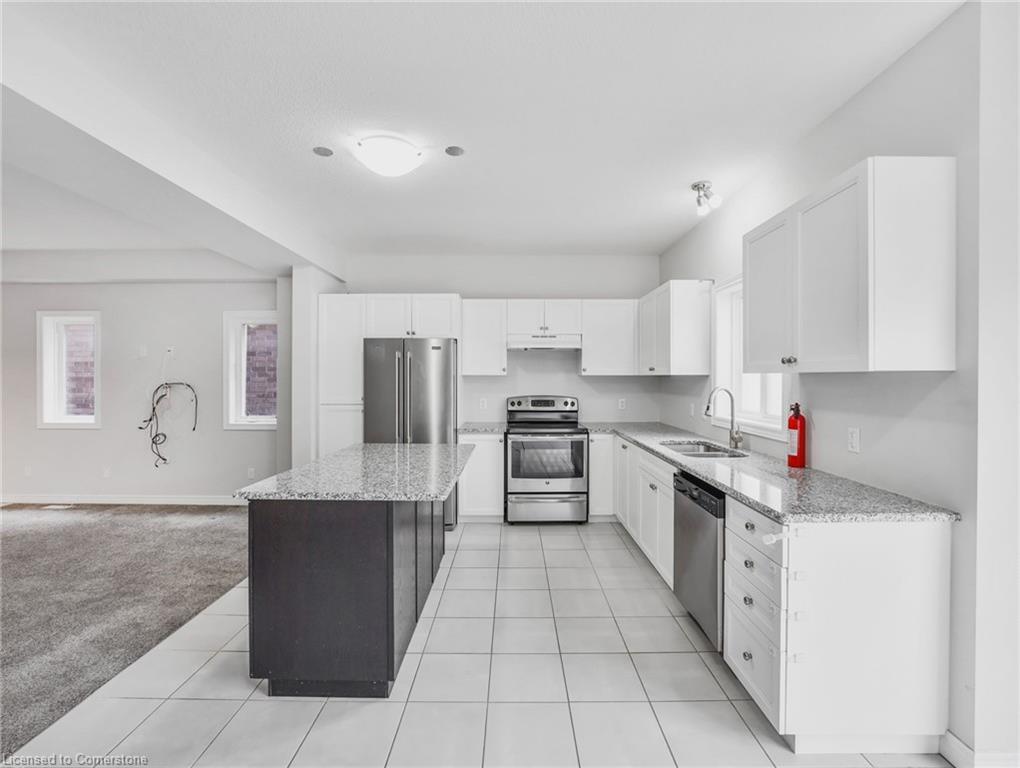 36 Sparrow Avenue Property Photo 10