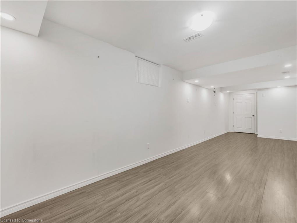 36 Sparrow Avenue Property Photo 32