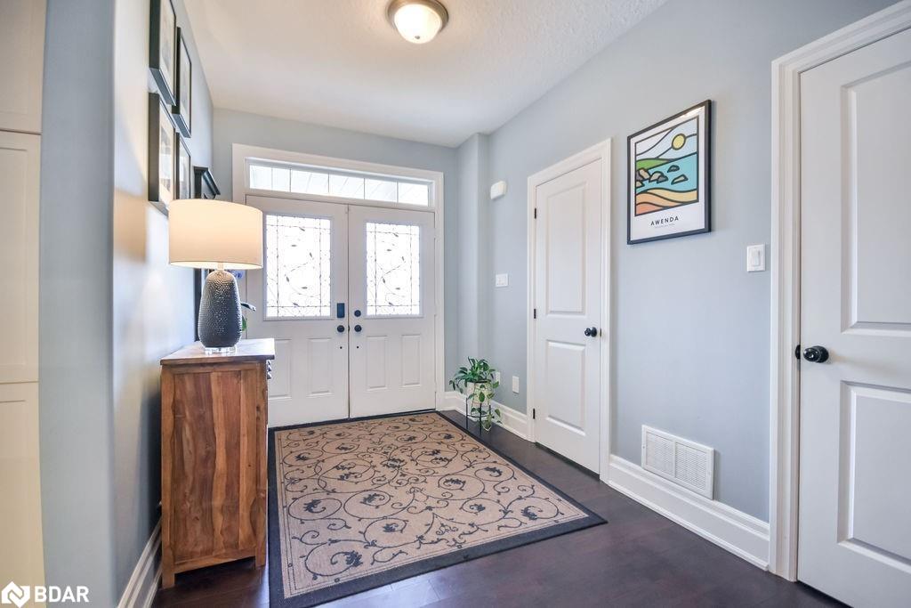 99 Jewel House Lane Property Photo 3