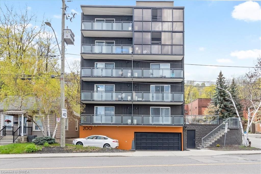 200 Charlton Avenue E Property Photo 1