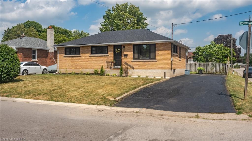 37 Rowanwood Avenue Property Photo 3