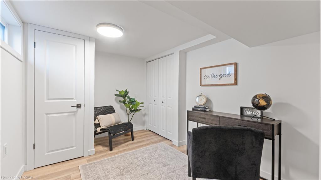 37 Rowanwood Avenue Property Photo 25