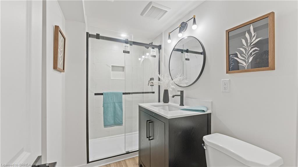 37 Rowanwood Avenue Property Photo 26