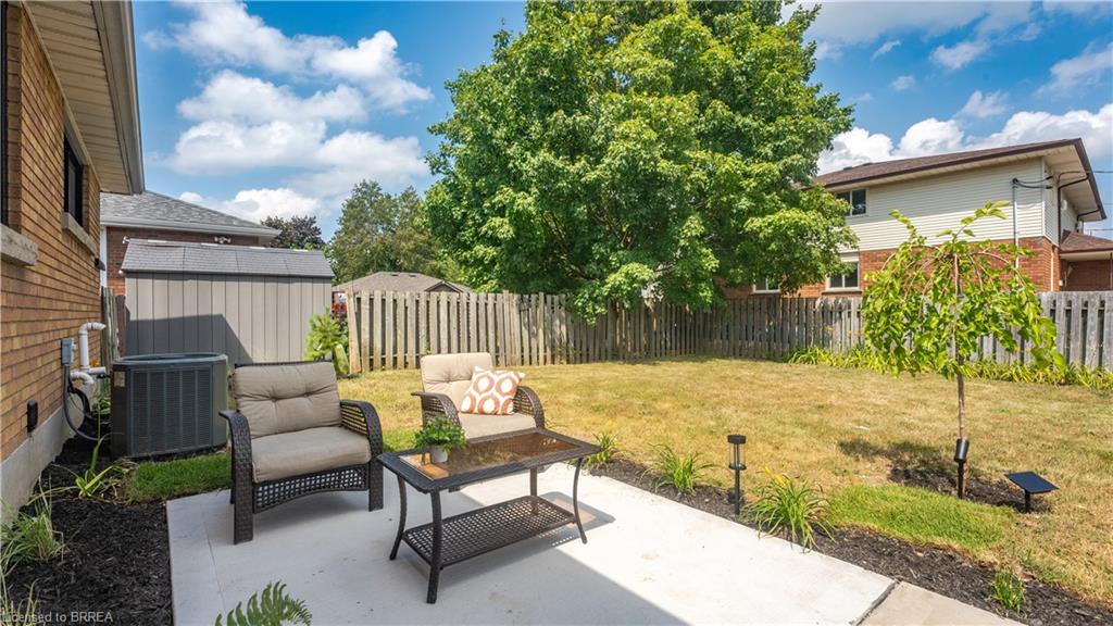 37 Rowanwood Avenue Property Photo 29