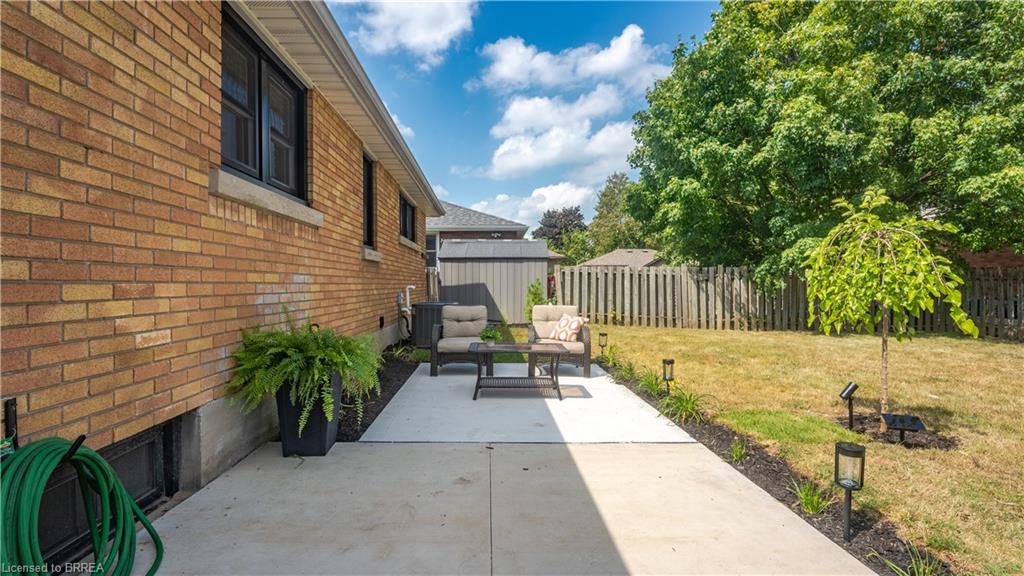 37 Rowanwood Avenue Property Photo 31
