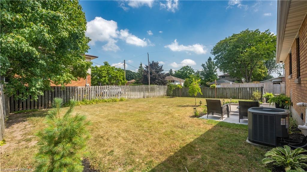37 Rowanwood Avenue Property Photo 34