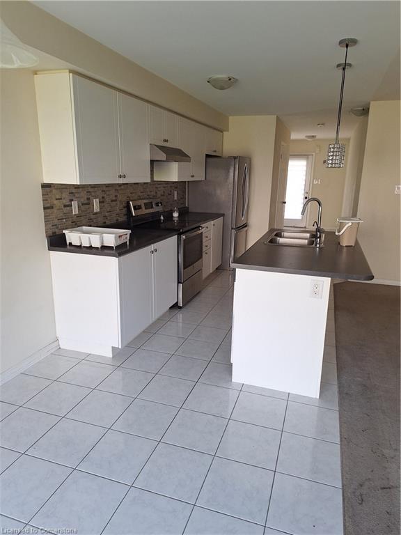 8 Longboat Run Property Photo 4
