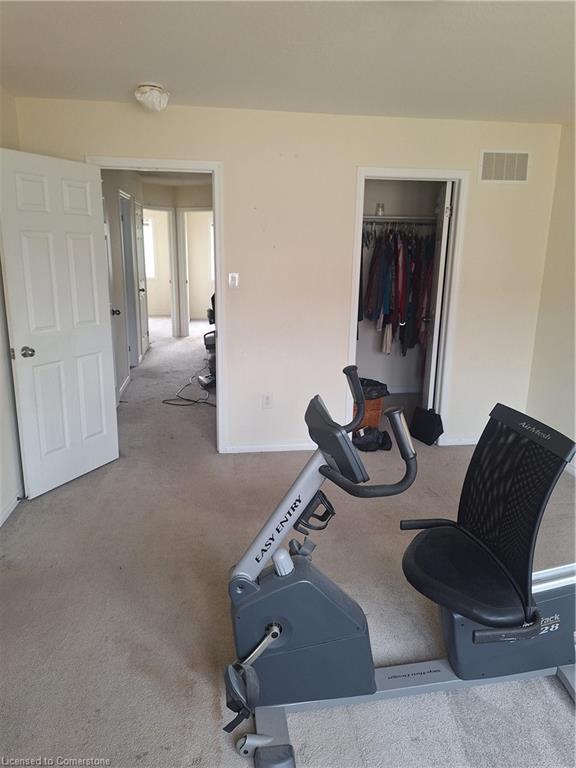 8 Longboat Run Property Photo 13
