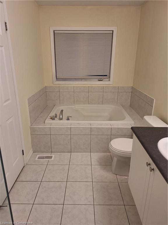 8 Longboat Run Property Photo 21