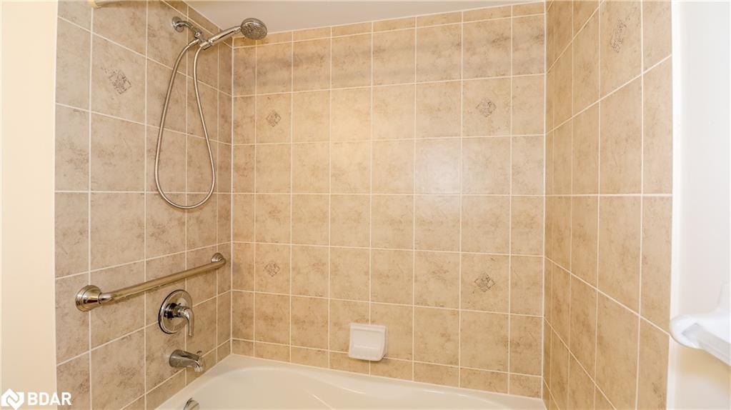 19-43 Coulter Street Property Photo 15