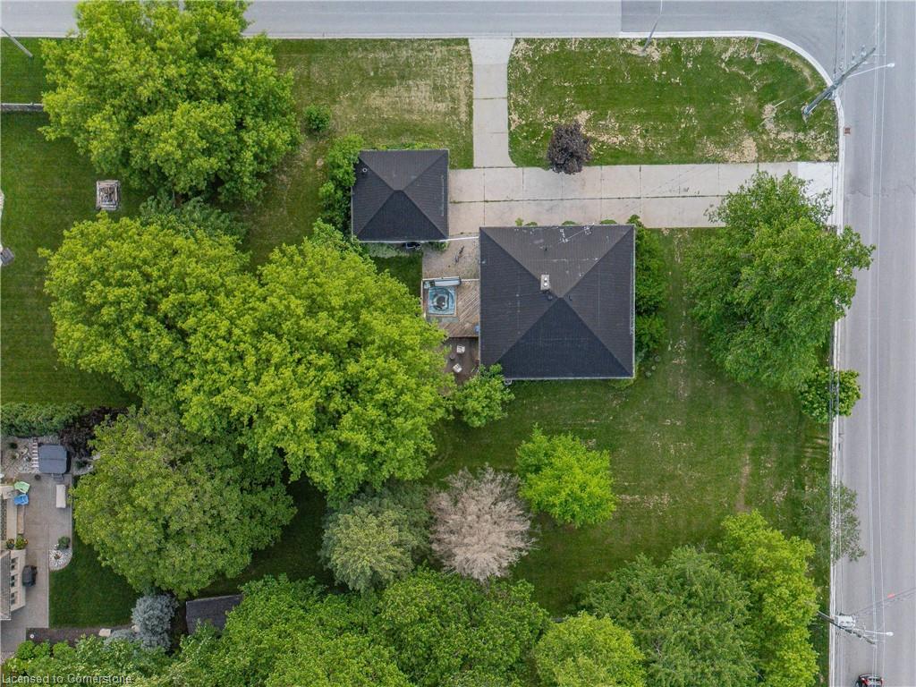 1060 Queens Bush Road Property Photo