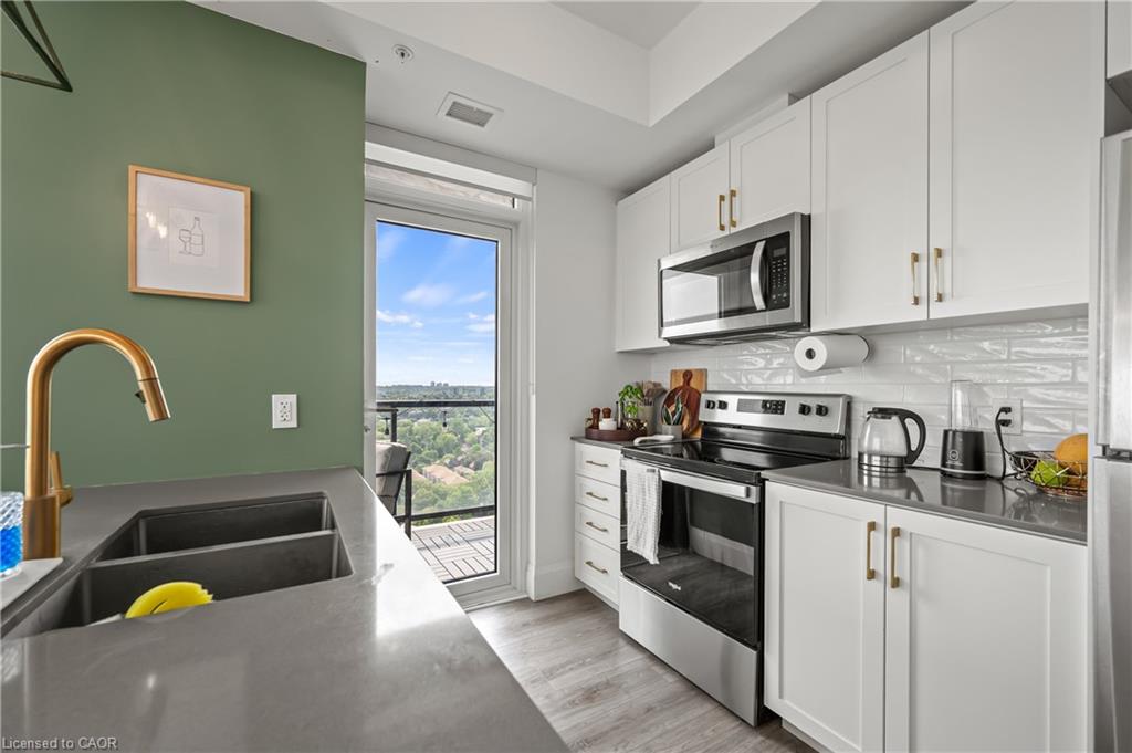 2305-108 Garment Street Property Photo 22