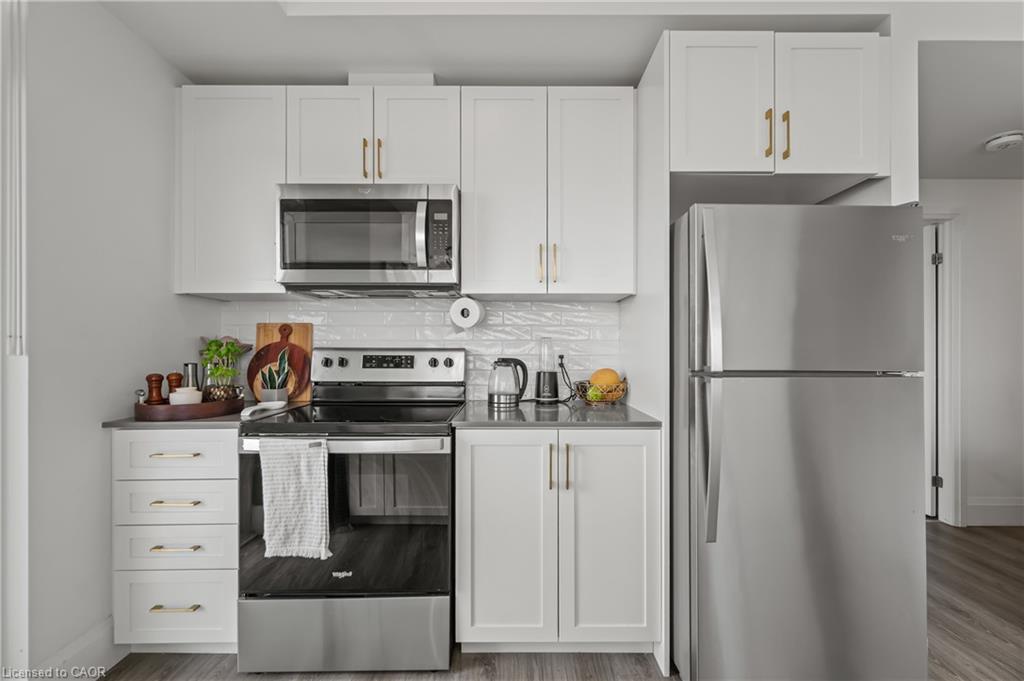 2305-108 Garment Street Property Photo 23