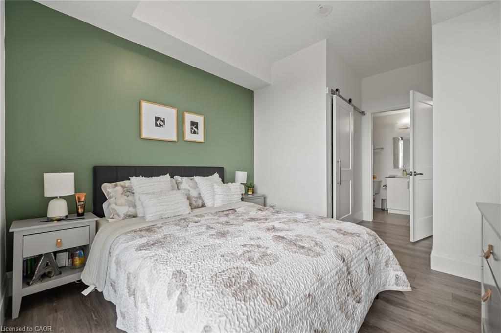 2305-108 Garment Street Property Photo 27