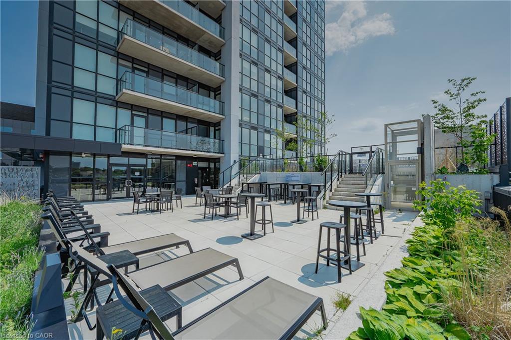 2305-108 Garment Street Property Photo 41