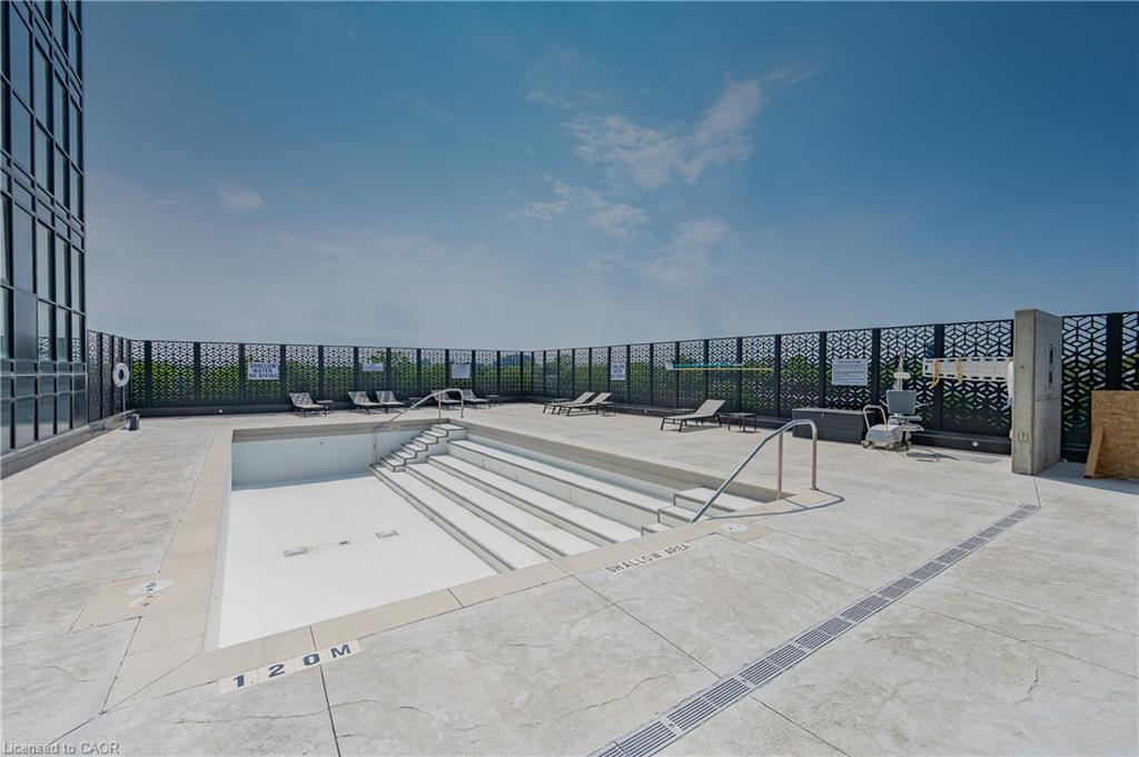 2305-108 Garment Street Property Photo 42