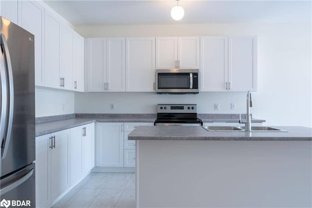 220 Ramblewood Drive Property Photo 12