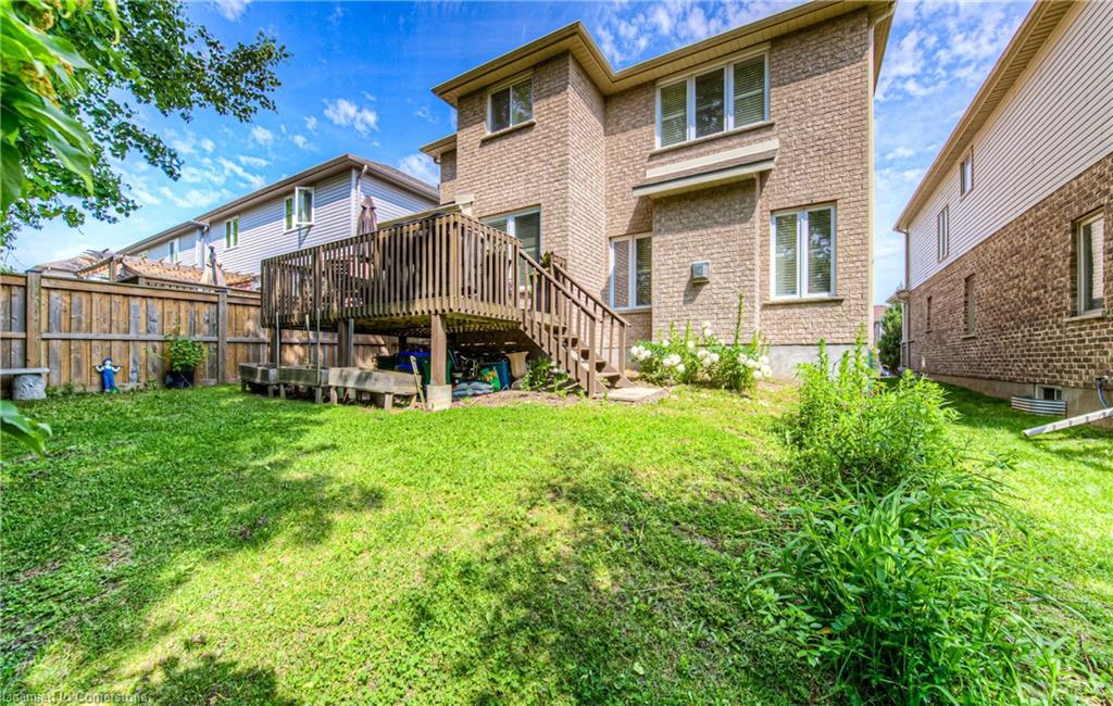 140 Maple Bush Drive Property Photo 41