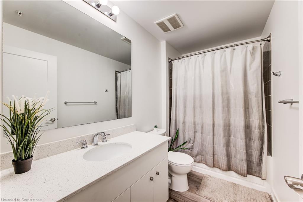 303-255 Northfield Drive E Property Photo 15