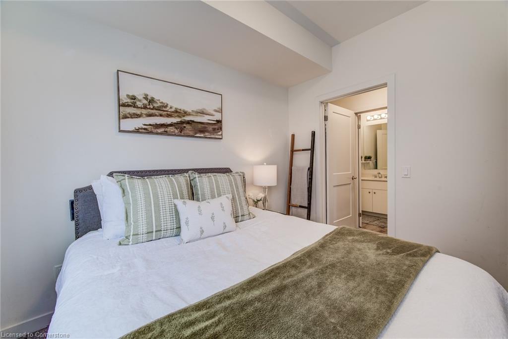 303-255 Northfield Drive E Property Photo 29