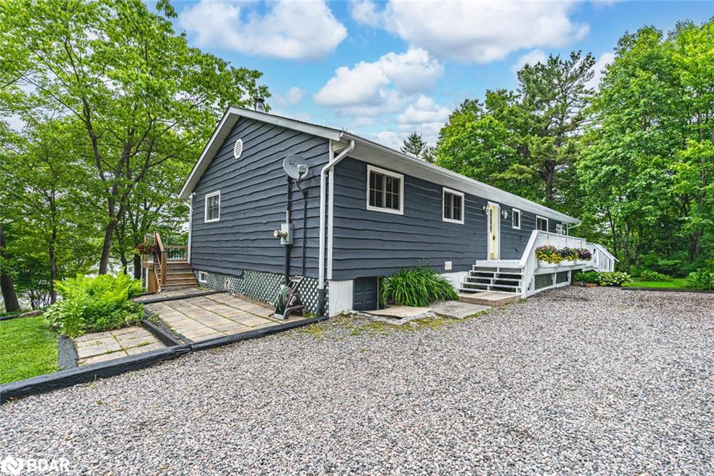 1008 Cove Rd Property Photo 5