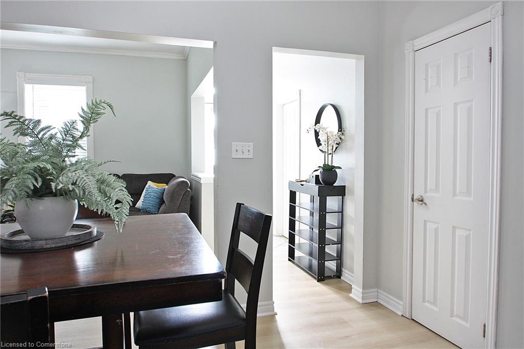 129 Birge Street Property Photo 12