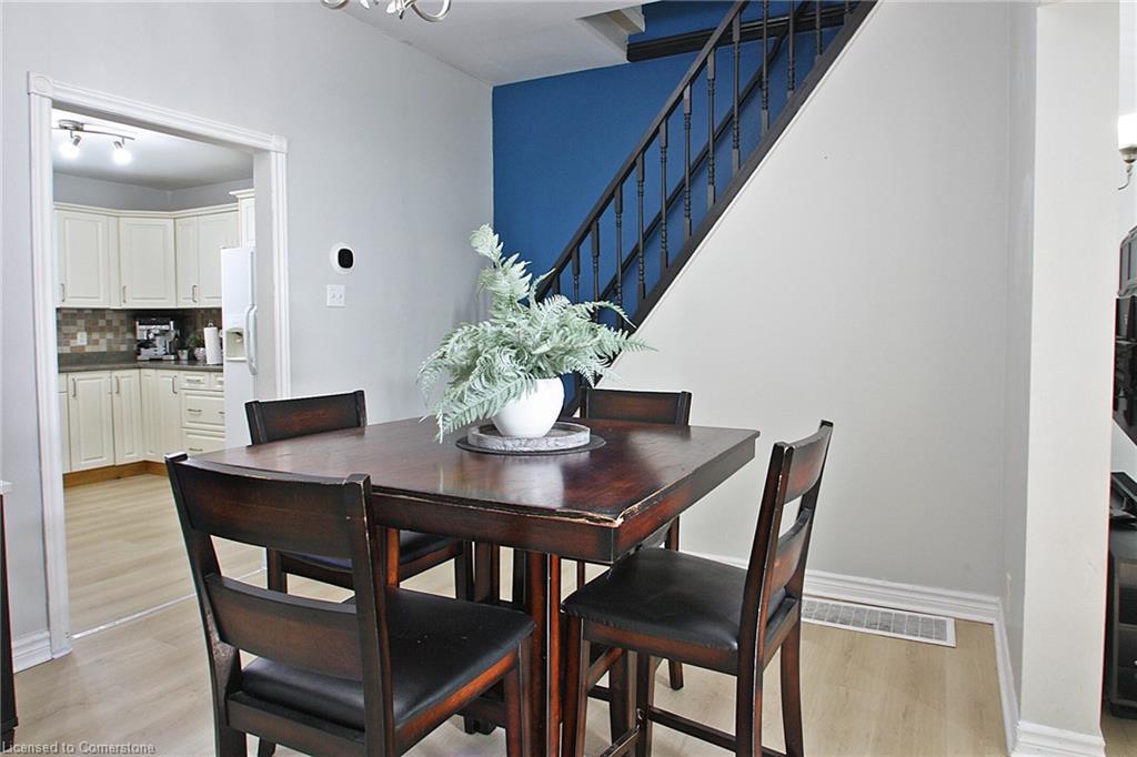 129 Birge Street Property Photo 14