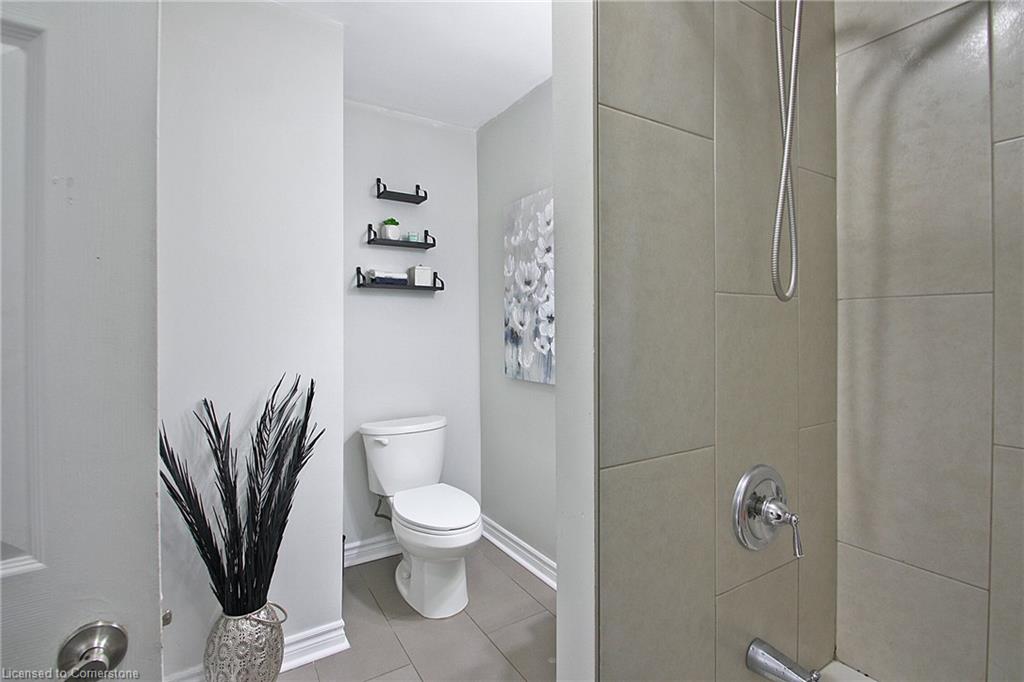129 Birge Street Property Photo 23