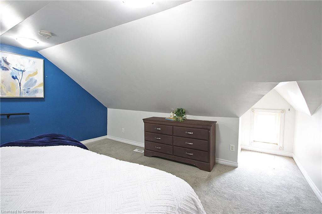129 Birge Street Property Photo 28