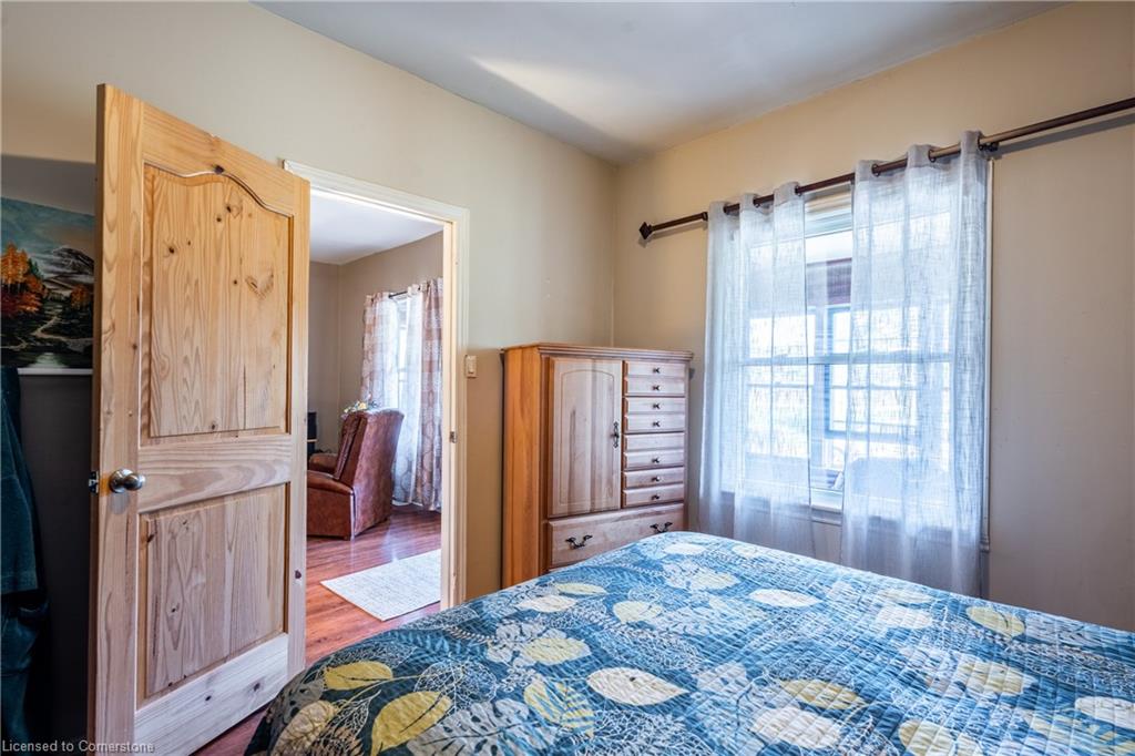 1024 Railroad Avenue Property Photo 13