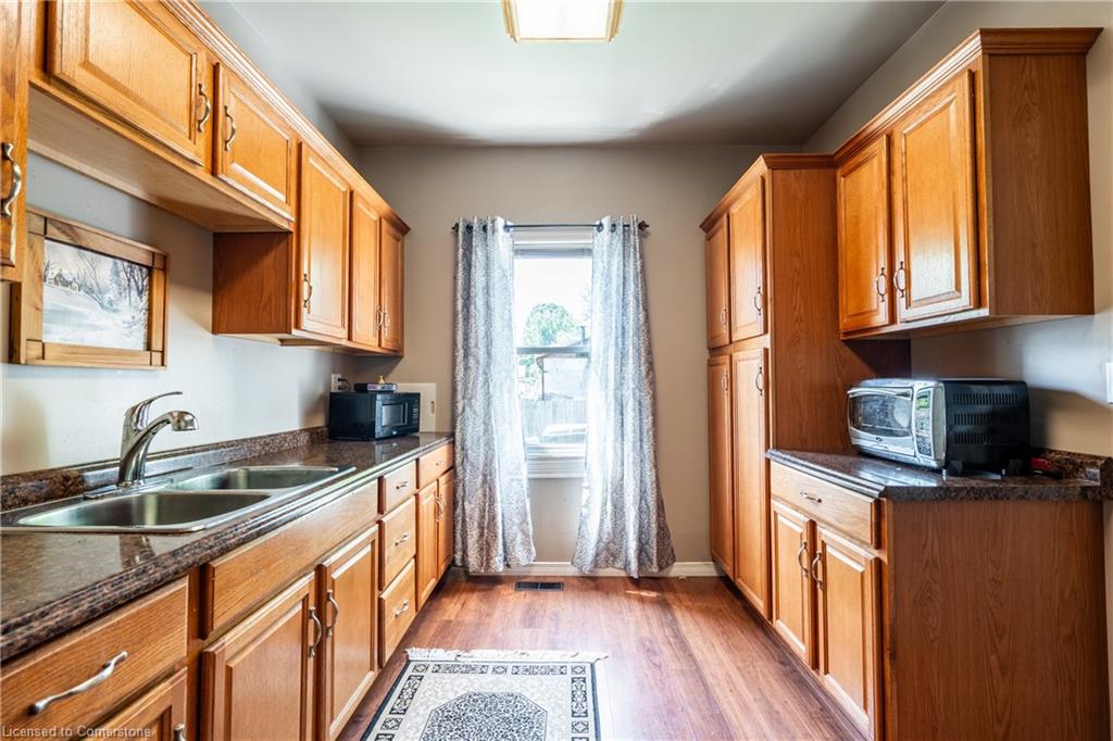 1024 Railroad Avenue Property Photo 20