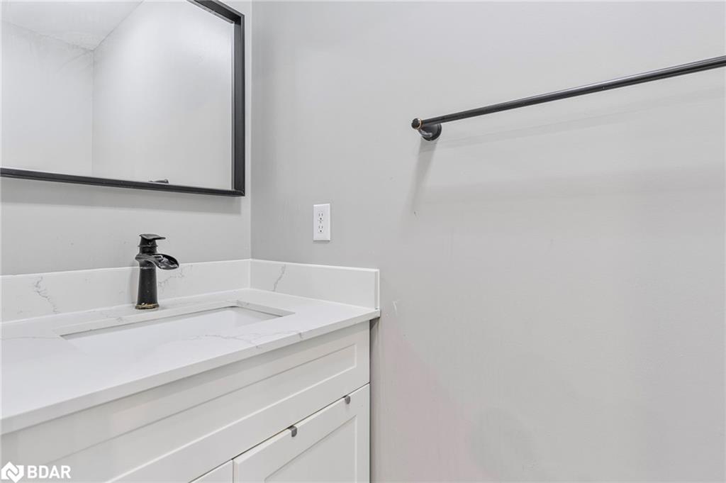 22 Columbia Road Property Photo 15