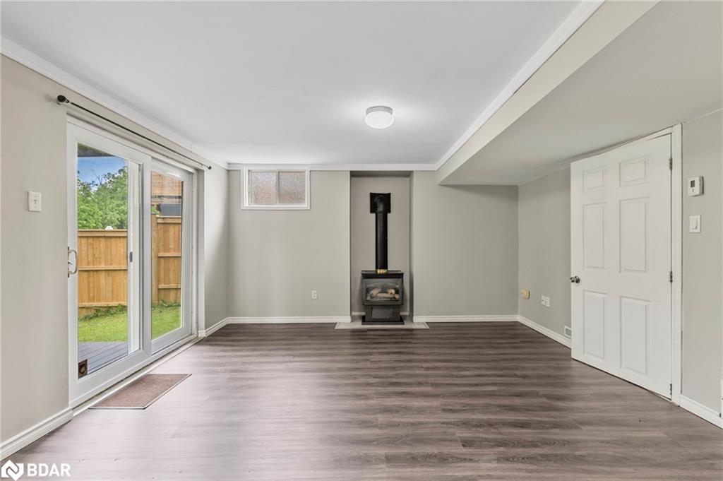 22 Columbia Road Property Photo 32