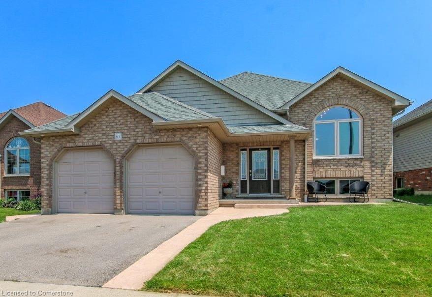 63 Redbud Crescent Property Photo 1