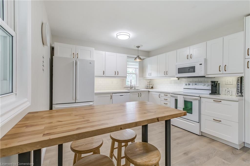 113 Lynden Road Property Photo 11