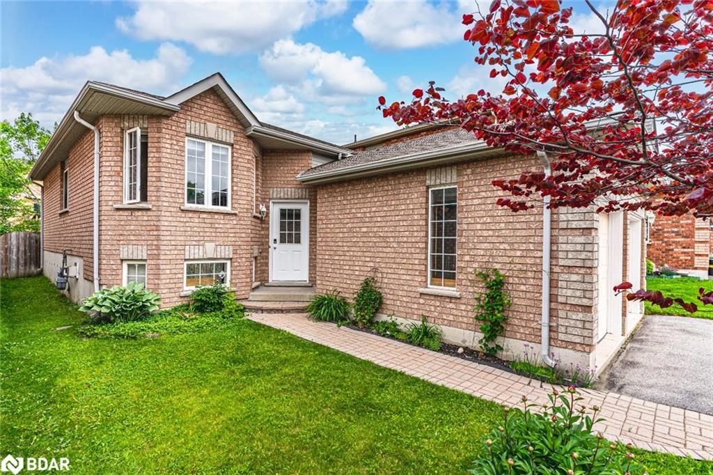 76 Holly Meadow Road Property Photo 1