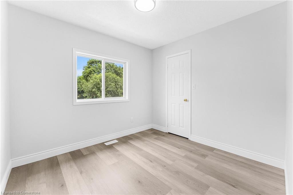 120 Jansen Avenue Property Photo 18