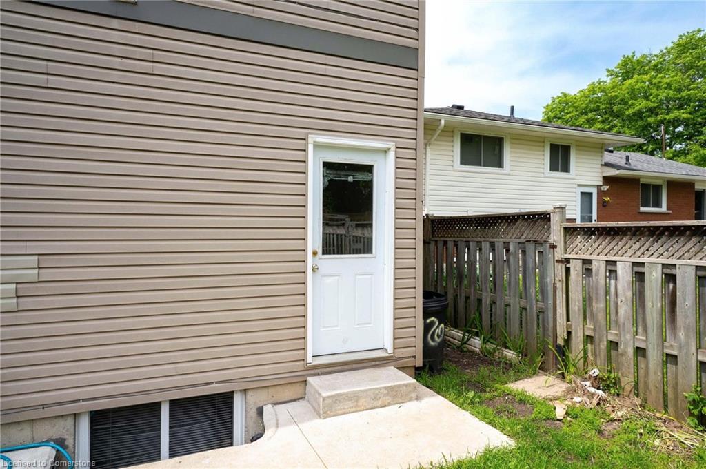 120 Jansen Avenue Property Photo 24