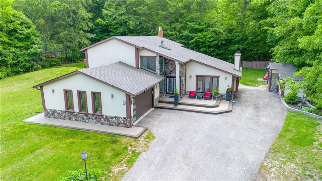 3263 Guyatt Road Property Photo 3