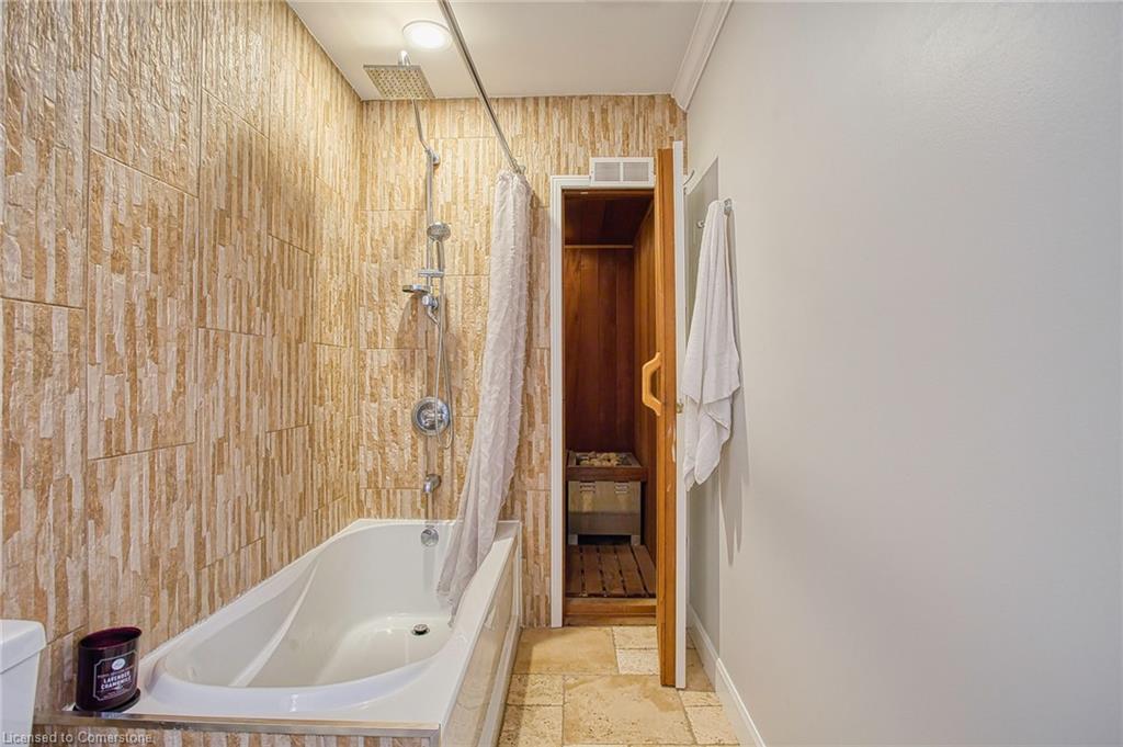 3263 Guyatt Road Property Photo 31
