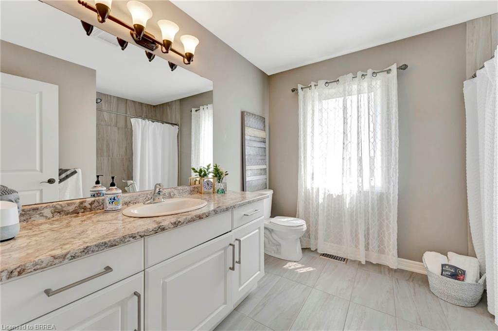 77 Lafayette Street E Property Photo 19
