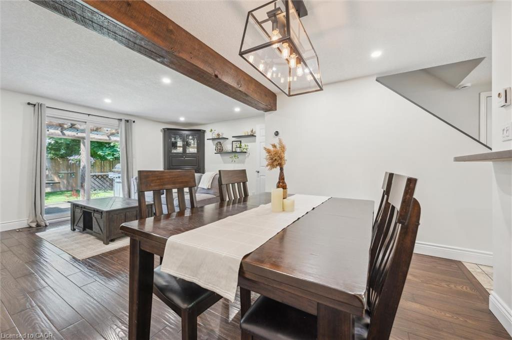 648 Hillview Road Property Photo 8